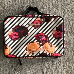 Floral travel cosmetic bag